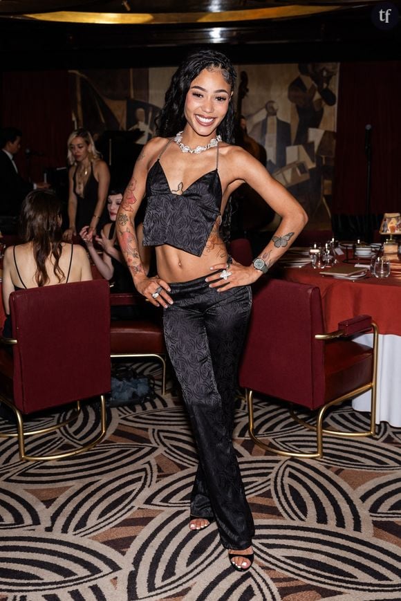 Passée de l’ombre à la lumière grâce à ces deux derniers projets musicaux, Coi Leray entame sa carrière dès la fin de l’année 2018 avant de s’offrir des collaborations prestigieuses avec par exemple le rappeur French Montana ou encore en 2023 avec David Guetta et Anne-Marie avec le hit Baby Don’t Hurt Me.