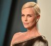 "C'est une vraie dure à cuire !". Voilà ce que décoche Charlize Theron, icône australienne qui est parvenue à bousculer le paysage hollywoodien, à propos d'une consoeur actrice qu'elle admire énormément. Elle mériterait même un Oscar, à l'écouter...