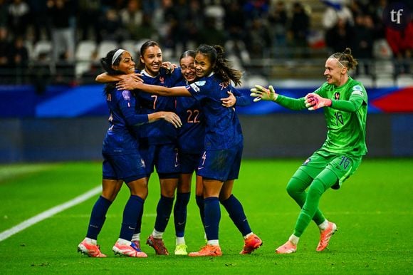 On pendait naïvement que le football féminin était aujourd'hui accepté et aimé