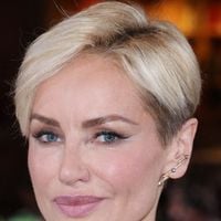 "Je préférais avant", "ça la vieillit" : le nouveau look de Adriana Karembeu casse Internet (et réveille les sexistes)