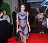 EmRata plus libérée que jamais défend ses convictions féministes, ses amis transgenres, sa sexualité et... Son régime à base de pénurie de mecs, dans les pages de ELLE UK. La mannequin la plus influente du monde savoure et jubile.