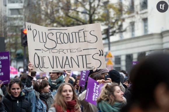 "Les victimes de féminicides sont un peu responsables", "les chiffres sont gonflés" : ces discours misogynes scandalisent