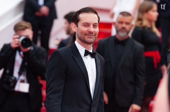 Sur les réseaux sociaux, les internautes relèvent également que Mishka Silva n'a qu'un an de plus que la fille de Tobey Maguire, soit 19 ans.