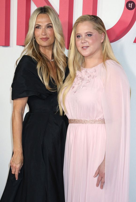 Donner de la visibilité aux femmes grosses a été l'un des grands combats du féminisme tel qu'il s'est exprimé, même avant #MeToo, de façon digitale. En 2025, la grossophobie s'est exacerbée. N'importe quelle section commentaires peut en témoigner. Et le burn out militant aussi a tutoyé des records. Le choix de célébrités concernant leur perte de poids n'est pas sans lien avec ce cyber-harcèlement massif et misogyne.