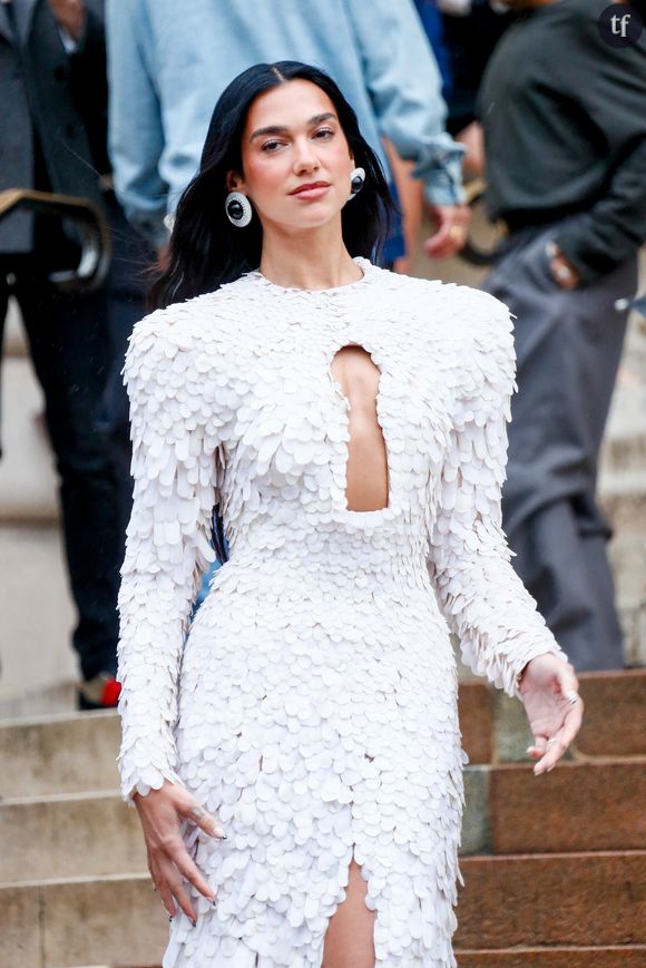 Dua Lipa à deux doigts d'être agressée sexuellement ?