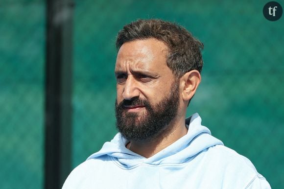 Ensemble, ils ont débattu de la décision de l'Arcom, annoncée en décembre, de ne pas renouveler la chaîne C8, mettant ainsi fin à Touche Pas à Mon Poste, l'émission star animée par Cyril Hanouna.