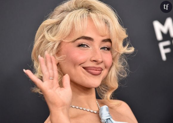 “Trop retouchée”, “Horrible”, “Marilyn du pauvre”, Sabrina Carpenter méconnaissable en Une de Vogue s’attire les foudres des internautes