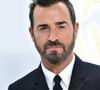 Les internautes réagissent à l'apparition sur le tapis rouge de Justin Theroux, icône télé (The Leftovers) et égérie chez David Lynch (Mulholland Drive, Inland Empire), aux côtés de sa chère et tendre. 20 ans les séparent...