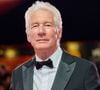 Richard Gere est redevenu papa à 70 ans avec son épouse de 30 ans de moins que lui... et ça fait réagir !