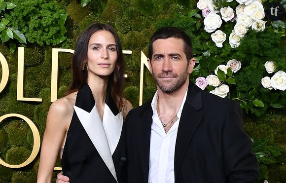 Ils sont nombreux, les fans à s'enthousiasmer de l'idylle que Jake Gyllenhaal partage avec Jeanne Cadieu. Effectivement, cela fait 6 ans que la star de Donnie Darko et Night Call côtoie la mannequin française. Jusqu'à apparaître ce 5 janvier à la cérémonie des Golden Globes.