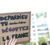 "Une telle annonce, c'est une violence inouïe pour les plaignantes. C'est terrible pour ces personnes qui attendent depuis six ans pour certaines, de voir que la personne contre laquelle elles ont porté plainte se pavane sur les plateaux avec le soutien de ses plus vieux amis, ses plus vieilles amies", dénonce Élodie Jauneau, vice-présidente de l'association MeTooMedia, auprès de RTL. "C'est absolument déplorable. On est sur un entre-soi, sur une génération qui se soutient, qui se serre les coudes. Ce sont toujours les mêmes en fait".