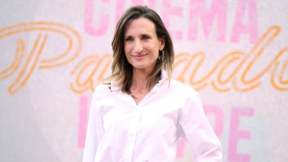 "Elle devrait refaire son nez", "L'anorexie" : les haters s'en prennent au physique de Camille Cottin