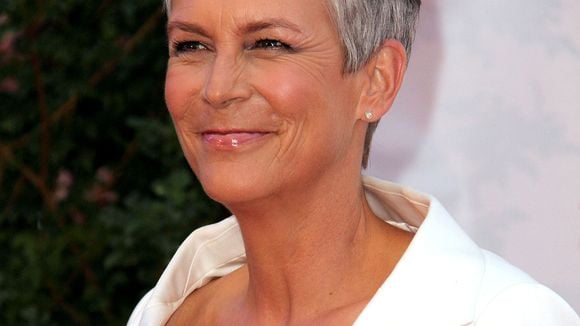 "Le sexy n'expire jamais" : Jamie Lee Curtis reine des "sexas sexy" sur ces images, défendue par Michelle Pfeiffer après sa vidéo en décolleté à 65 ans