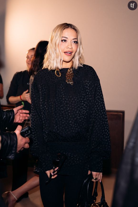 Rita Ora a été entrevue au restaurant Siena Paris lors de la Fashion Week à Paris le 5 octobre pour le célèbre défilé de mode, édition 2025.