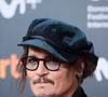 Johnny Depp n'a donc pas été "innocenté" de part et d'autre dans cette affaire. Pourtant le meilleur ami de Tim Burton se plaît à dire au gré des conférences de presse qu'il est "revenu de loin", quitte à se dépeindre en victime, seule contre tous.