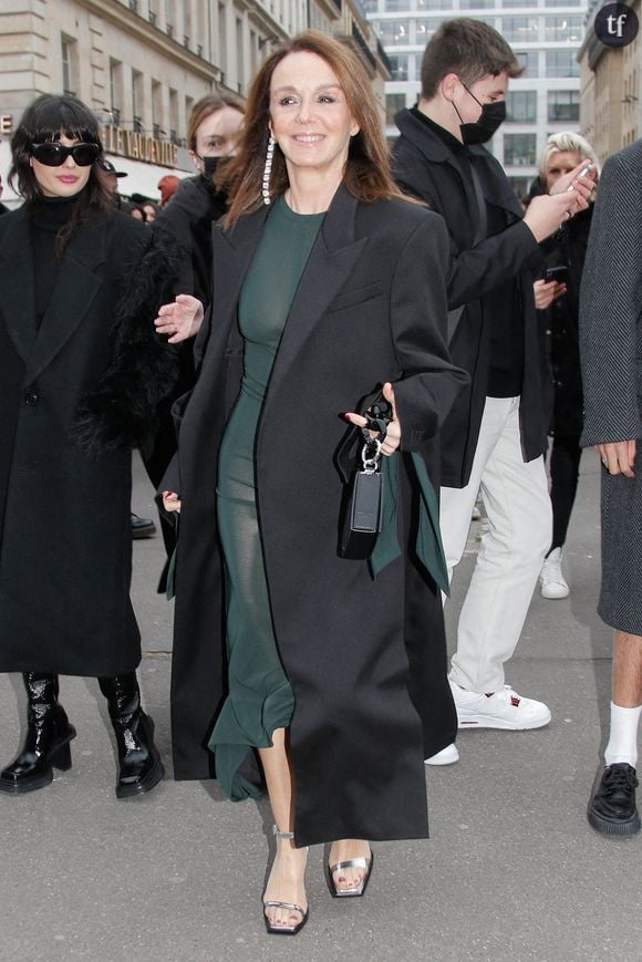 Elle déclare ainsi avec une éloquence rare : "Je fais peur aux hommes je crois".