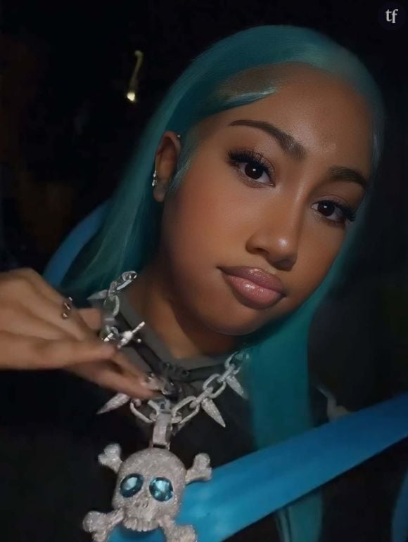 A 12 ans, la fille de Kim Kardashian, fait (encore) polémique avec des modifications corporelles