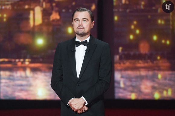 "Il a oublié son lifting !","des implants capillaires !" : Leonardo DiCaprio devient la risée d'Internet avec cette photo au mariage de Jeff Bezos et Lauren Sanchez