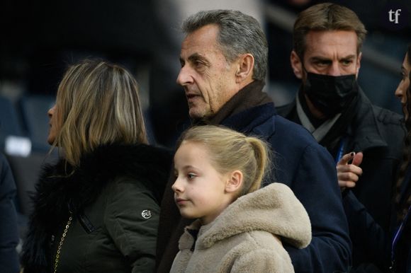 "Elle est transformée en femme" : Après le bad buzz TikTok, Giulia Sarkozy se fait méchamment critiquer pour son look