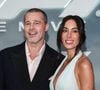 Regards complices, gestes tendres et sourires échangés : Brad Pitt et Ines de Ramon ont affiché leur complicité en public. Une rare démonstration d’affection de la part de l’acteur, qui entretient cette relation de manière discrète depuis 2022, après son divorce très médiatisé d’Angelina Jolie, officiellement finalisé en décembre 2024. Dans les commentaires d'une publication Instagram d'une photo du couple, certains internautes n'hésitent pas à revenir sur les accusations de violences dont Brad Pitt a fait l'objet et fustiger, au passage, sa nouvelle girlfriend. "Imaginez sortir avec un homme qui a maltraité sa femme et ses enfants", écrit l'un d'eux. "Sortir avec un mec qui était toxique et qui a blessé sa famille...", s'indigne un autre.
