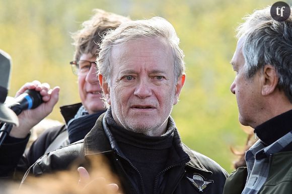 Sous ces images, de nombreux commentaires se permettent de remettre en question la parole de l'acteur.