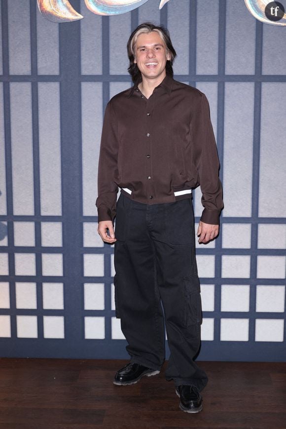 Aujourd'hui, il ne veut plus les chanter en public. Même si son public le lui demande...