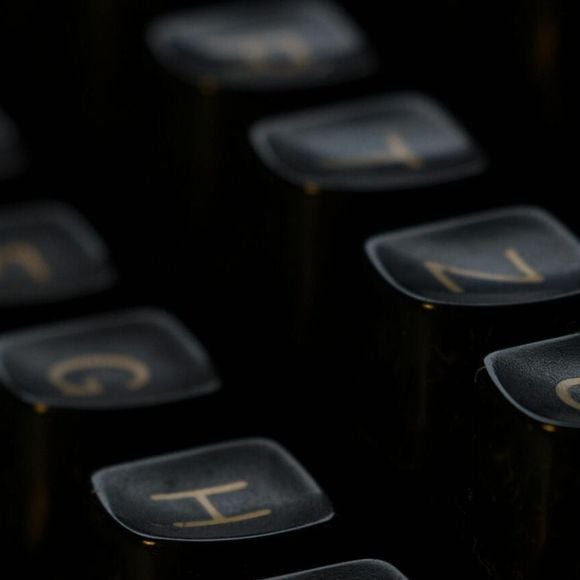 "J'ai commis un infanticide" : un père, déjà condamné pour "menaces de mort", tue sa fille de 13 ans et avoue le meurtre sur Internet