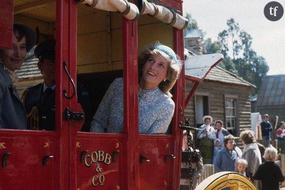 "Elle ne m'a surpris qu'une seule fois niveau garde robe", a effectivement asséné le créateur de mode Jacques Azagury auprès de FOX News à propos des choix fashion de la regrettée princesse de Galles. Diana Spencer n'a pas pu porter des tenues en particulier...