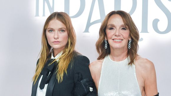 "Elle est un peu trop grosse" : cette actrice française d'Emily in Paris se confie sur son expérience toxique dans le mannequinat