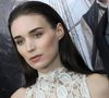 Et, pourtant, voir des acteurs caucasiens castés pour interpréter des personnages censés être racisés se produit régulièrement. On pense notamment à Marion Cotillard ou Elizabeth Taylor dans la peau de Cléopâtre, Christian Bale en Moïse ou encore Rooney Mara en Lili la Tigresse pour le film Pan.