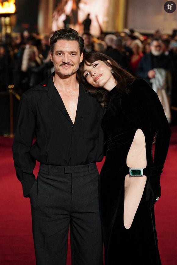 Luz, la soeur transgenre de Pedro Pascal, impressionne comme toujours les internautes sur ces images de tapis rouge qui donnent à son prénom tout son sens.