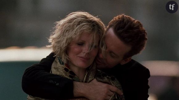 Etre coordinateur-ice d'intimité, c'est s'assurer du bon suivi des scènes de nu et de sexe sur les plateaux de cinéma et de séries. Normal People, Pauvres créatures, Challengers... Nombre d'oeuvres ont pu bénéficier de ces chorégraphes de l'intime qui dialoguent avec les comédiens, s'assurent de leurs consentement, de l'expression de leur malaise et de leurs limites concernant ce que peut exiger la scène, afin de garantir le plus de confort durant ces moments très loin d'être aisés pour les professionnels de la comédie.