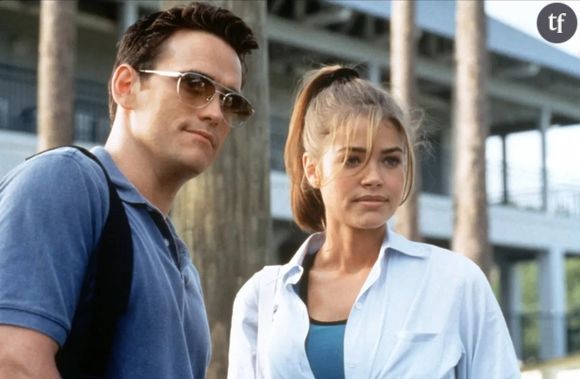 "C'est génial n'est-ce pas ? Malheureusement, les financiers n'étaient pas chauds à l'idée que des hommes s'embrassent. Ils estimaient que cela allait trop loin. Ils estimaient que ce n'était pas bien".