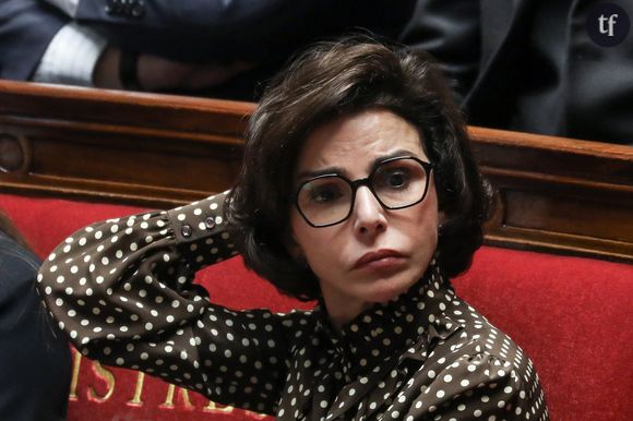 "Etes-vous un harceleur monsieur Cohen ?" :  Rachida Dati tacle le journaliste de C à Vous en plein direct à la télévision