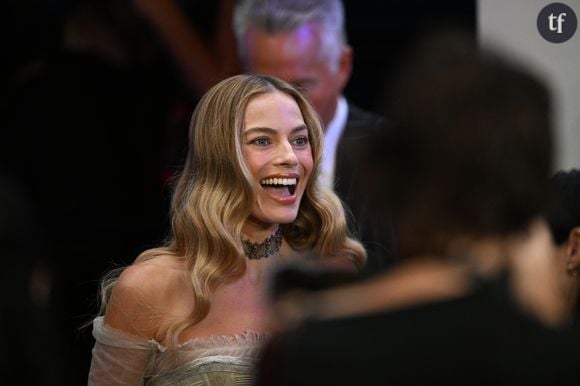 L’actrice star a endossé le rôle de présidente du jury pour cette compétition cinématographique où une quinzaine de films étaient en lice. James Cameron, Sarah Snook, actrice phare de la série Succession, où elle incarne Siobhan Roy, ou encore Taron Egerton (vu dans Kingsman), ont accompagné la star australienne de 35 ans lors de cet événement.