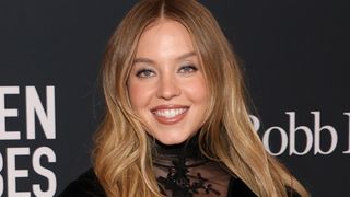 "Personne n'aime ce mec !" : Sydney Sweeney en plein date avec ce célèbre acteur ? Cette rumeur qui rend fous les internautes