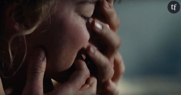 "Désastreux", "Catastrophique", "Une honte", "Atroce". Le film "Hurlevent" au casting de luxe (Margot Robbie et Jacob Elordi en amoureux, charli xcx à la BO), se fait démolir par la critique, aussi bien américaine qu'hexagonale. Et certains voient là un flagrant délit de sexisme décomplexé.