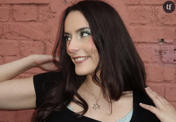 Au ZEvent 2021, il y a eu un tournant dans ma carrière puisque j’ai dénoncé une situation sexiste qui avait eu lieu sur place. (...) C’est quelque chose qui m’a valu des années de harcèlement qui ont du mal encore aujourd’hui à se calmer”, ajoutant que les vagues de harcèlement ne se sont calmées que “quand un homme a pris la parole”.