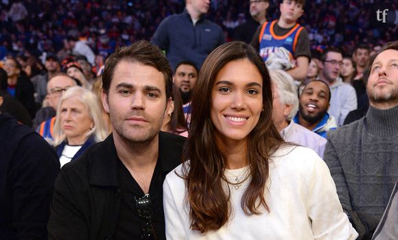 L’interprète de Stefan Salvatore en est effectivement à ses troisièmes fiançailles. Il a d’abord été marié à l’actrice Torrey DeVitto (Les Frères Scott), de 2011 à 2013, puis à Ines de Ramon, l’actuelle petite amie de Brad Pitt, de 2019 à 2024.