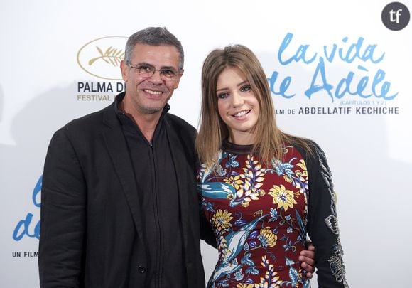 Son réalisateur a toutefois été très critiqué pour les conditions de tournage imposées à ses actrices, notamment lors des scènes d'intimité.