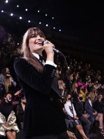 "T'es tout pour moi" : Clara Luciani dédie une magnifique chanson à son fils (et on l'écoute en boucle)