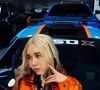Si on répète à longueur de journée que les femmes sont en droit de faire ce qu’elles souhaitent de leur corps, ce qui pose réellement problème avec l’histoire de Lil Tay, c’est surtout le nombre d’hommes qui sexualisent des jeunes filles d’à peine 18 ans, comme si c’était normal.