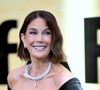 "Sublime à l'intérieur comme à l'extérieur" : à 60 ans, Teri Hatcher assume fièrement ses rides sur un selfie sans filtres et les internautes applaudissent