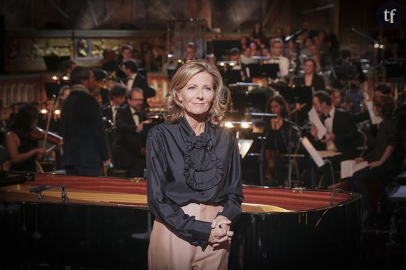 "Etre une femme seule ? Aucun problème !" : Claire Chazal célèbre le célibat au féminin, cette réponse "bien-être" au patriarcat