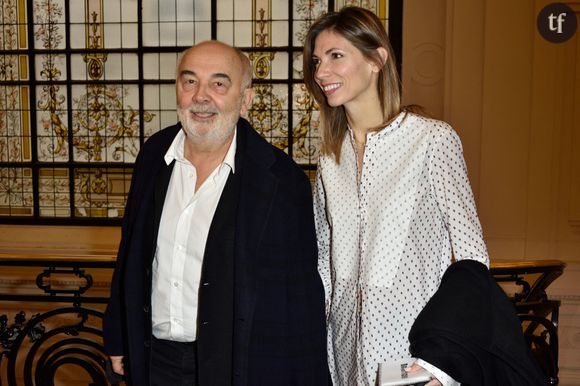 "Elle n'a pas 15 ans !" : Gerard Jugnot en couple avec Patricia Campi de 30 ans sa cadette, il se justifie en interview