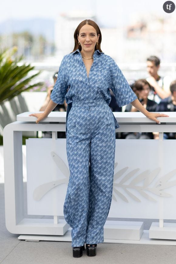 “Les hommes, on les connait déjà. On a déjà eu accès à leur intimité. Ils ont raconté le monde à travers les époques, ils ont dominé la littérature, et toute forme d’art. Je trouve ça fou qu’il ait fallu attendre tant d’années pour donner la parole aux femmes. C’est pour ça que je m’étonne toujours lorsqu’on me dit que mon cinéma est novateur. Je ne révolutionne pourtant rien, je raconte simplement des histoires dans lesquelles les femmes peuvent se reconnaître.”