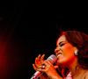 “Elle va pas rester vierge longtemps” : Amel Bent victime de sexisme et de misogynie, cette vidéo des années 2000 est insoutenable