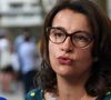 "On a rendu le pouvoir prisonnier d'une forme de virilisme toxique", dénonce Cécile Duflot, directrice d'Oxfam. La femme d'engagements plaide donc "pour une féminisation du pouvoir afin de repenser en profondeur la manière de gouverner", tel que l'énonce France Culture.