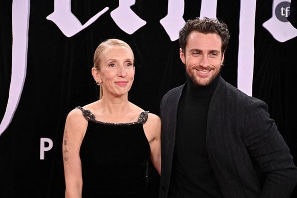 On respecte énormément le calme du couple face à ces critiques nauséabondes