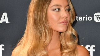 "Ca reste une meuf aux gros seins" : Sydney Sweeney refuse d'être un sex symbol dans ce trailer incroyable, mais subit le sexisme